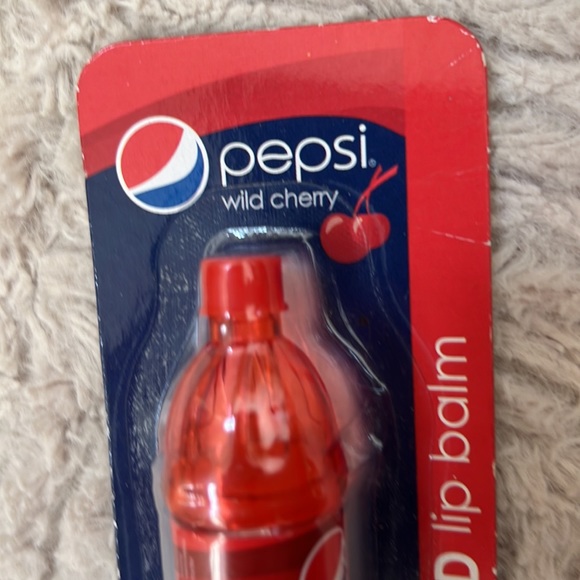 Pepsi wild cherry flavored lip balm new in sealed packaging - Picture 3 of 16